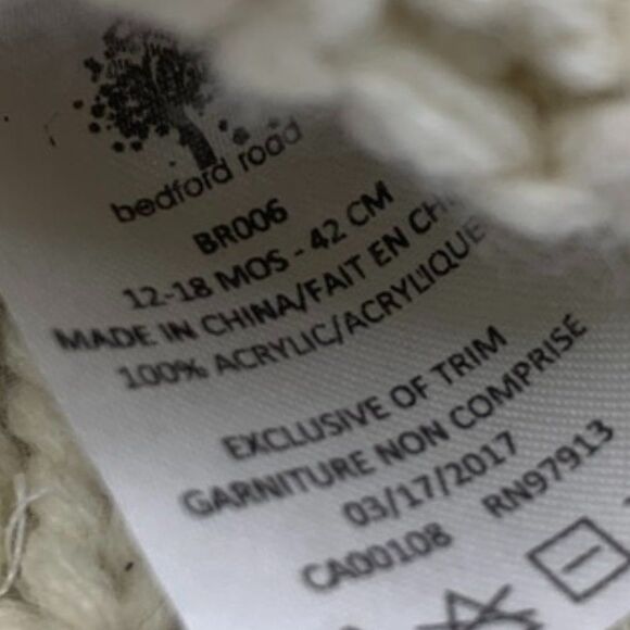 Bedford Road Heavy Knit Pom Pom Knit Hat - Picture 3 of 3